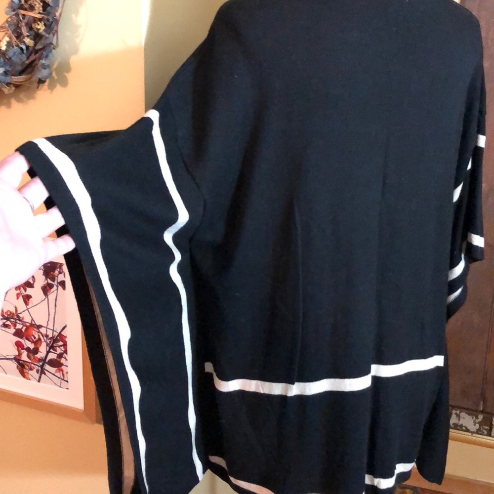 AUGUST SILK size Large Color-Block Rumera $109 - Picture 3 of 10